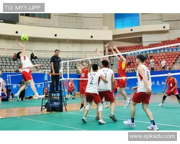 武汉排球队的战术变革与团队协作深度解析 武汉排球队的战术变革与团队协作深度解析