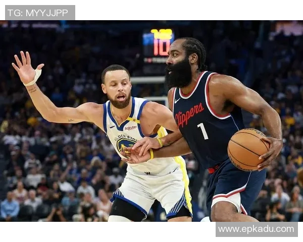 2014年勇士与快船激战回顾赛果分析及精彩瞬间总结