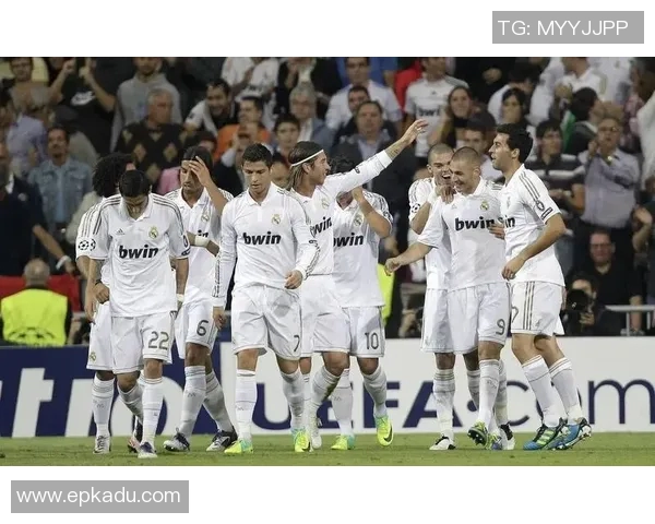 1998年欧洲冠军联赛决赛回顾皇马与尤文的经典对决与历史意义分析