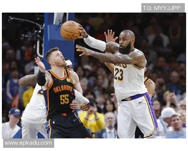 2016年NBA季后赛雷霆与湖人激战回顾：经典对决与传奇时刻的交织