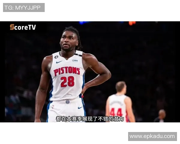 2017年勇士与活塞精彩对决回顾赛场瞬间与球员表现分析 2017年勇士与活塞精彩对决回顾赛场瞬间与球员表现分析