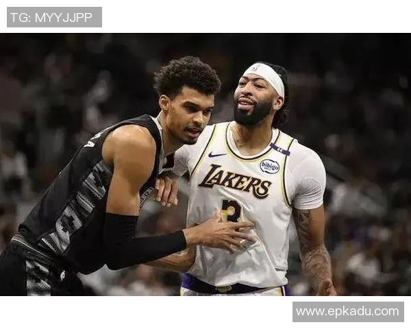 2018年5月2日勇士与鹈鹕激战成名的季后赛精彩回顾 2018年5月2日勇士与鹈鹕激战成名的季后赛精彩回顾